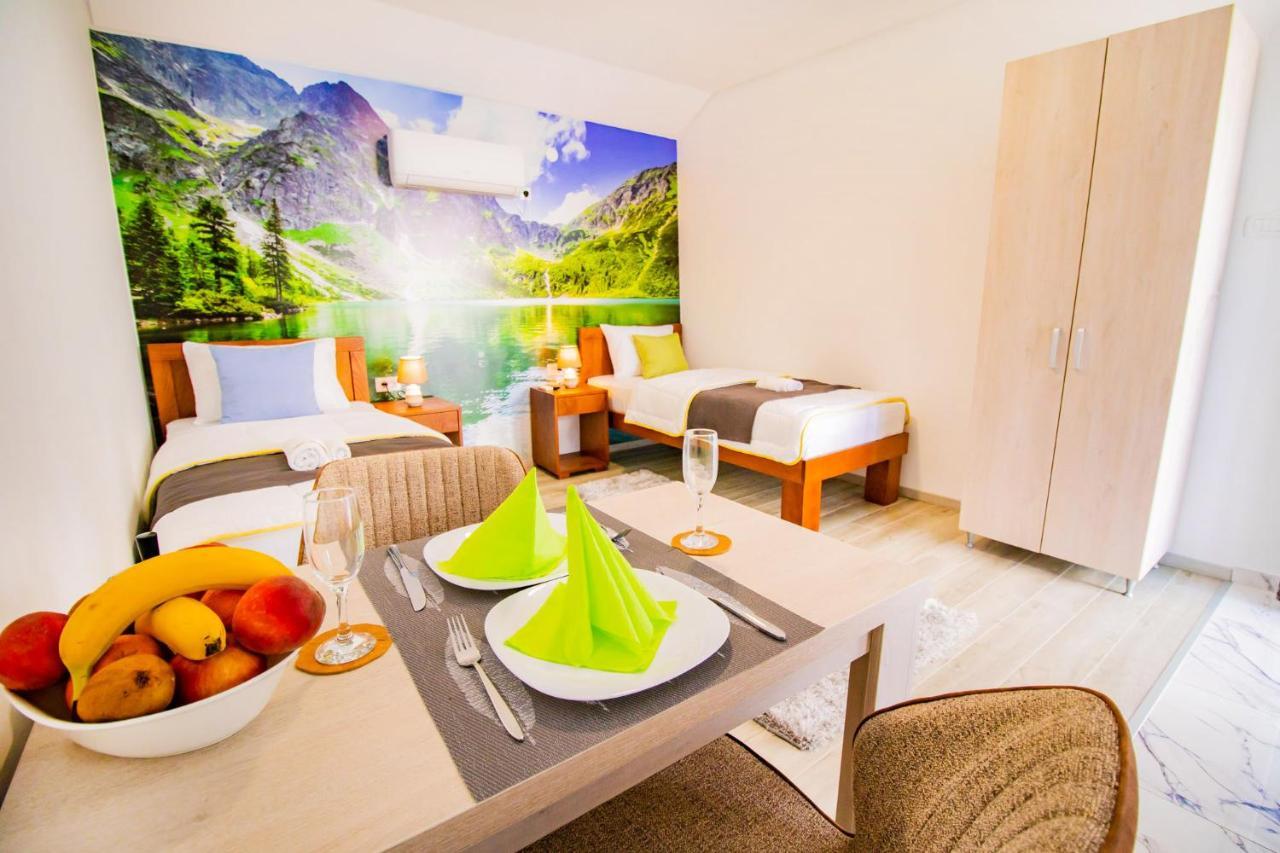 Simo Apartments Airport พอดโกริกา ภายนอก รูปภาพ